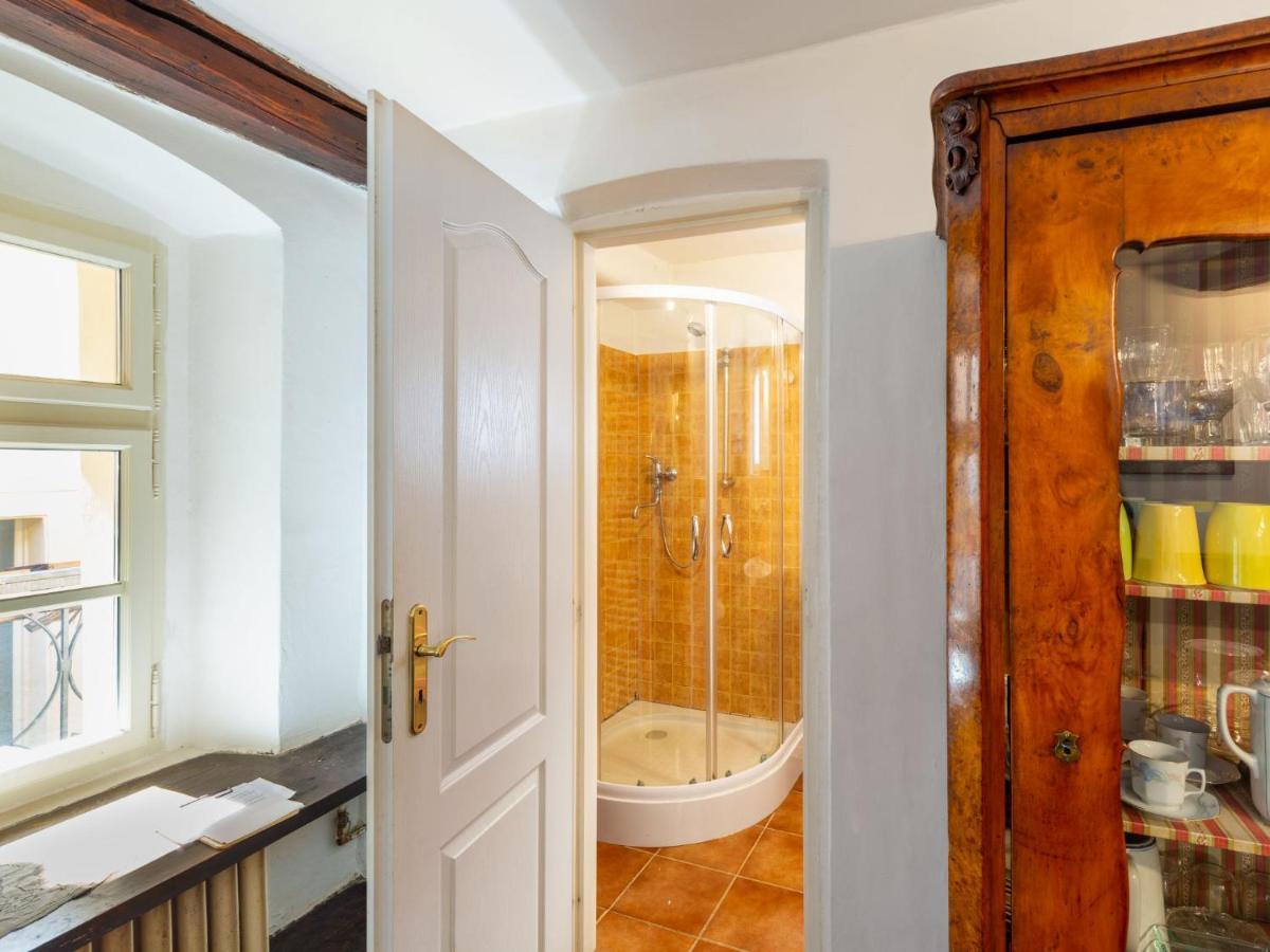 Apartment Nerudova By Interhome Prague Luaran gambar