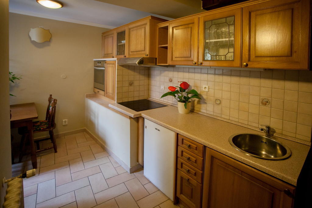 Apartment Nerudova By Interhome Prague Bilik gambar