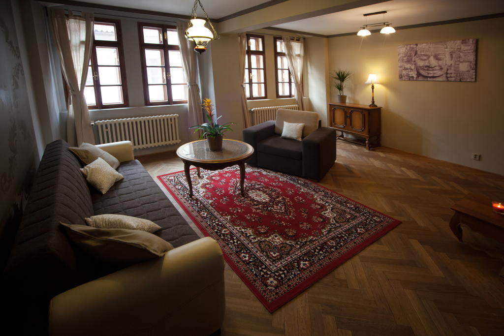 Apartment Nerudova By Interhome Prague Bilik gambar